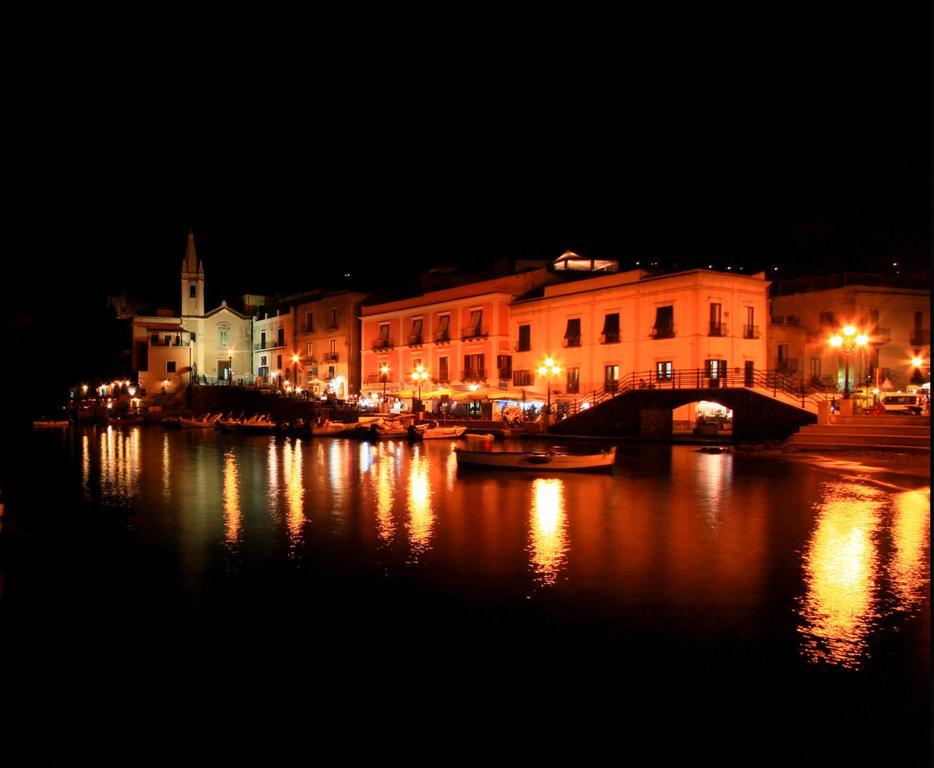 Villa A Lipari Zimmer foto